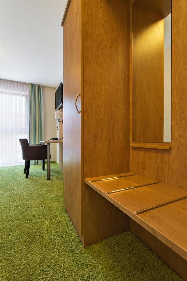 Hotel Sixt Rohr in Niederbayern Buitenkant foto